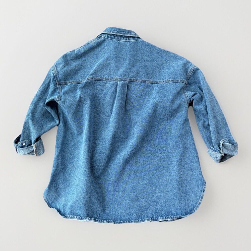 Blu Pepper Women’s Oversized Denim Shacket Shirt Jacket Blue Button Front Size L - Picture 2 of 6